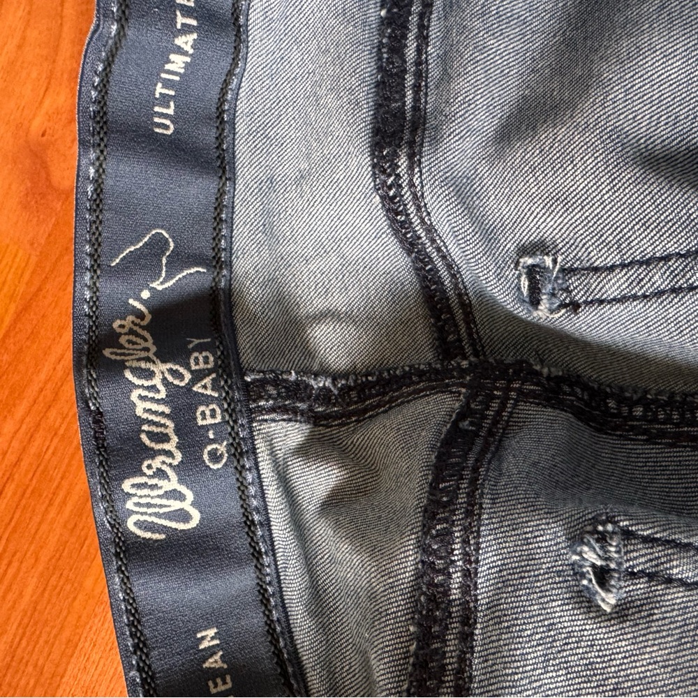 Wrangler Q-Baby 27x34 Bootcut Jeans - Picture 4 of 4